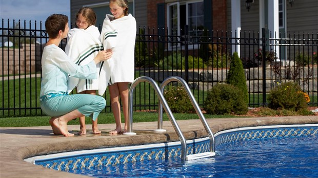 Cinq conseils de sécurité autour d’une piscine
