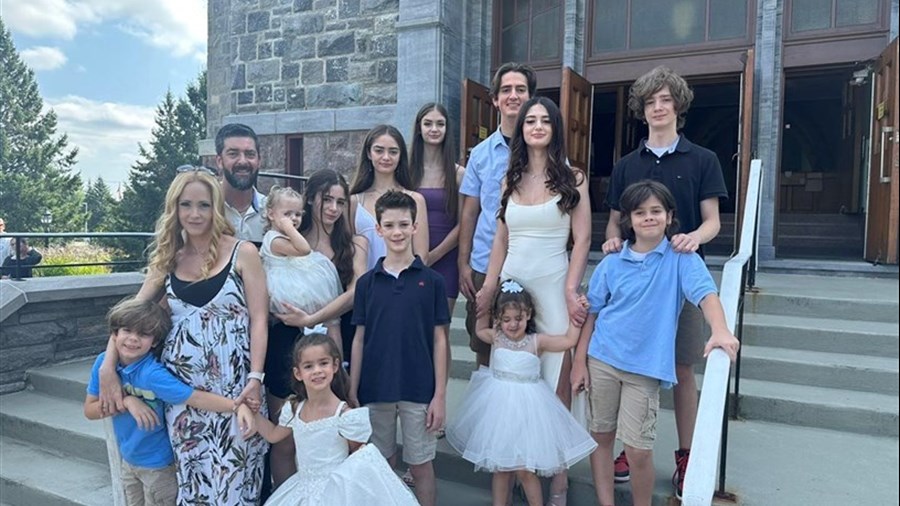 La Famille Groulx sur le point d'accueillir son 13e enfant
