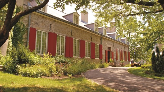 Vaudreuil-Soulanges liée au débarquement du régiment de Carignan-Salières