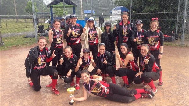 Les Lions du Lac Saint-Louis, vice-championnes au “Canadian World series of fastpitch”