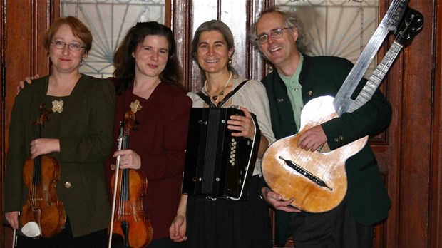 L’Ensemble Transatlantik Schrammel, pour valser…
