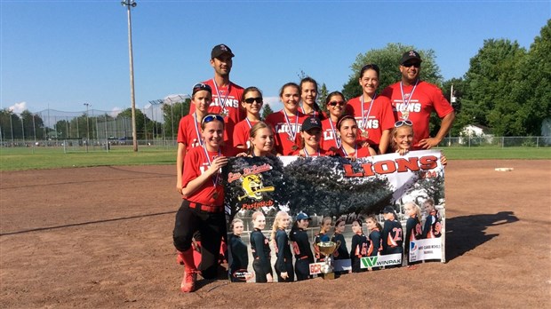 Trois finales et deux médailles d’or pour les Lions au tournoi provincial de balle rapide