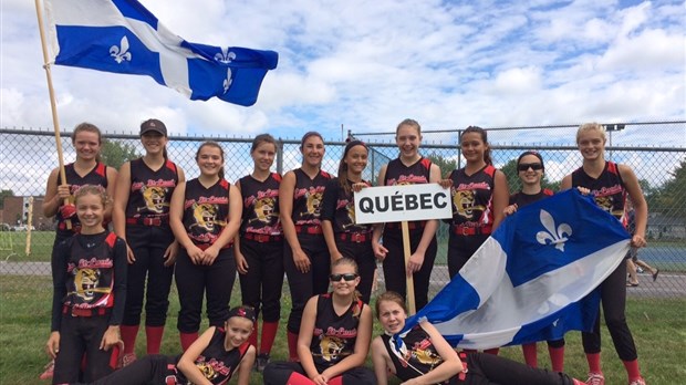 Les Lions du Lac Saint-Louis ont survolé la Ligue de fastpitch féminine élite du Québec