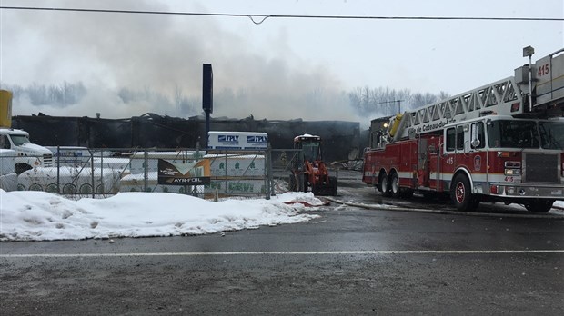 Incendie majeur aux Cèdres