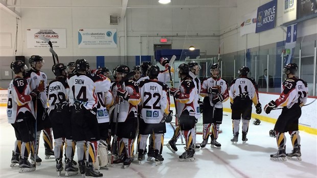 Les Mustangs, une semaine, trois matchs, 2 victoires et 1 défaite