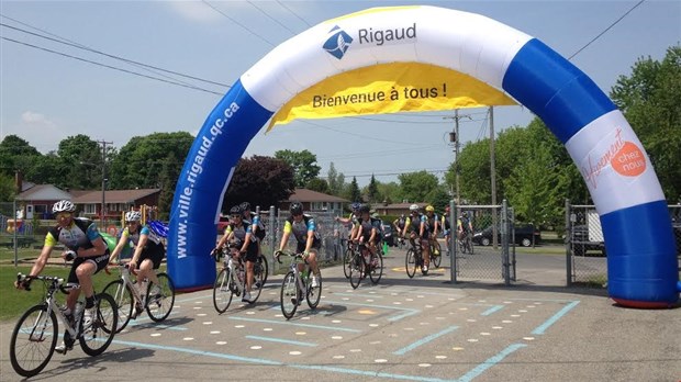 Plus de 60 cyclistes de passage à Rigaud dans le cadre d’une randonnée de sensibilisation