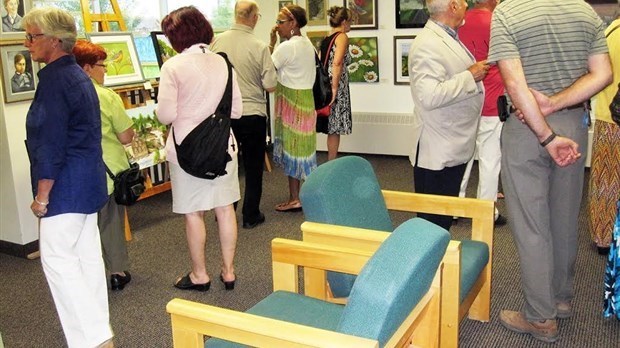 Succès du vernissage de Vacances en Art