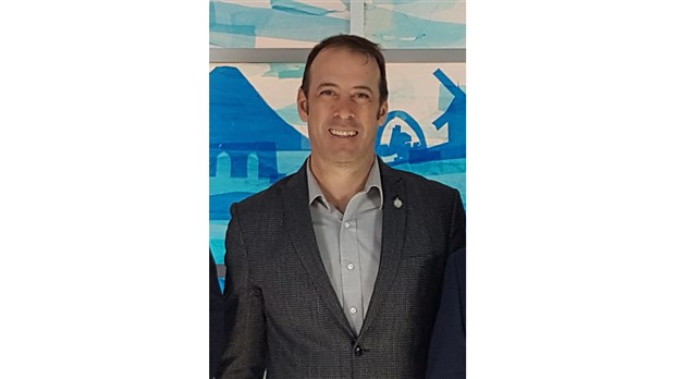 ÉLECTIONS MUNICIPALES | Jamie Nicholls renoue avec la politique