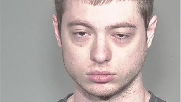 Un homme de 21 ans est recherché par le Service de police de la Ville de Montréal  