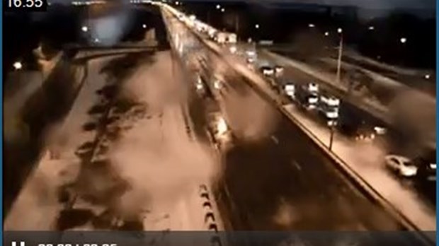 ROUTES : Retour à la maison pénible pour des milliers d'automobilistes