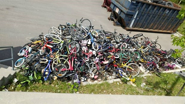 Des centaines de vélos envoyés à l'écocentre