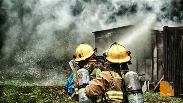 Un cabanon détruit par les flammes ce dimanche à Les Cèdres