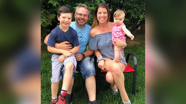 Août 2018 : Voyage, incendie aux écluses et mauvaise blague attirent l'attention