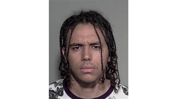 Le SPVM recherche trois suspects ayant commis un vol qualifié d’une grande violence