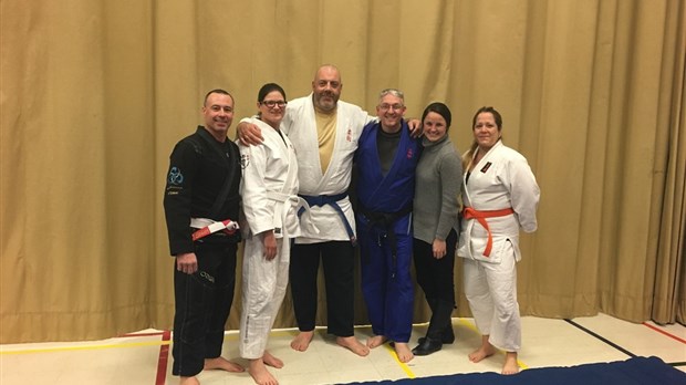 Du jiu-jitsu au profit de la Fondation de l'Hôpital du Suroît