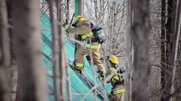 Deux incendies de cheminée monopolisent les pompiers de Rigaud