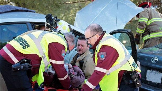Importante collision sur le chemin St-Henri à Sainte-Marthe