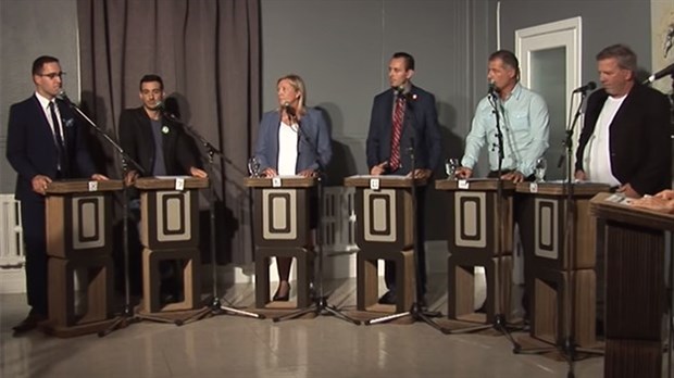 Un débat chaud, mais fort intéressant pour les candidats de Vaudreuil