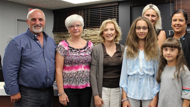 Trois résidentes de Vaudreuil-Dorion sont récompensées pour leur aménagement paysager