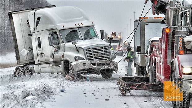 Les sorties de route se multiplient en ce lendemain de tempête de neige dans Vaudreuil-Soulanges