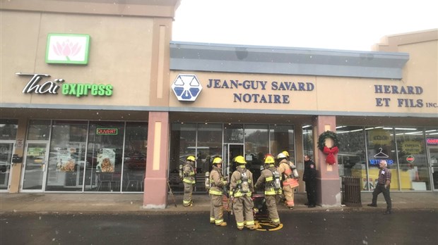 Un nouveau système de chauffage monopolise une vingtaine de pompiers à L'Île-Perrot