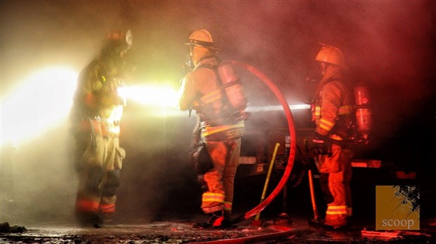 Incendie à Vaudreuil-Dorion : la cause demeure inconnue