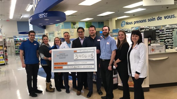 Le Pharmaprix de St-Lazare recueille plus de 3 400 $ pour la FMSPVS