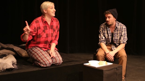 Présentation de la pièce Traces d’étoiles chez Félix