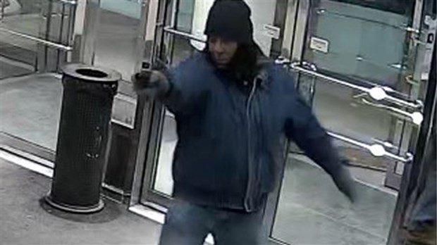 Reconnaissez-vous ce suspect recherché pour vol à main armée?