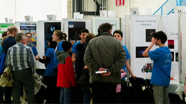 Sept étudiants de la Cité-des-jeunes se démarquent à l'Expo-Sciences 