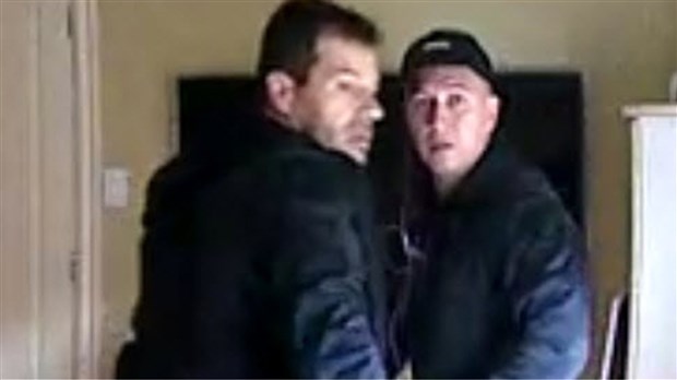 Deux suspects recherchés pour une introduction par effraction 