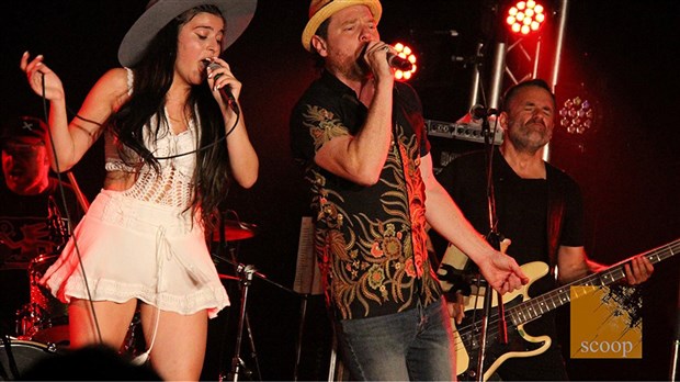 Les Porn Flakes provoquent tout un raz-de-marée à la plage de Saint-Zotique