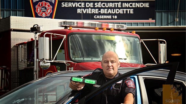 Un pompier de Rivière-Beaudette milite pour l’utilisation du gyrophare vert