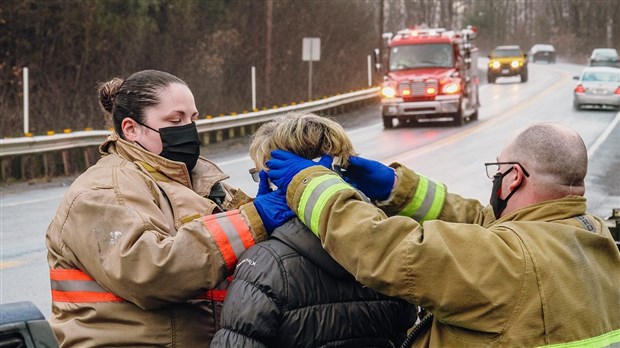 Un accident fait deux blessées sur la route 201 à Sainte-Marthe