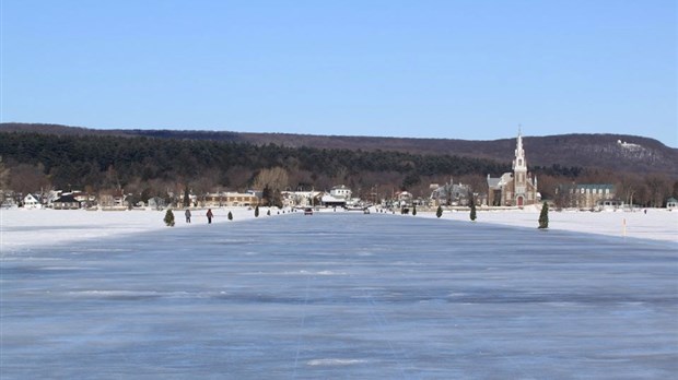 Rappel: La traverse sur glace Oka-Hudson interrompt ses services aujourd'hui