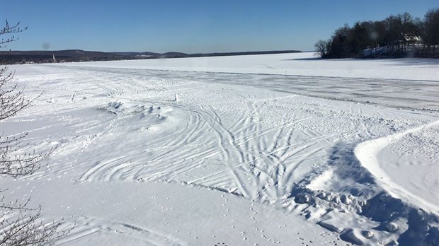 Prolongation de la fermeture du pont de glace à Hudson