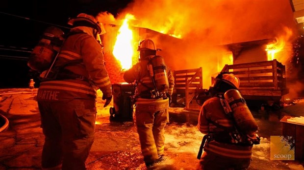 Violent incendie à Sainte-Marthe