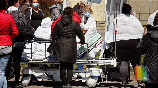 Un appareil pour stériliser les instruments médicaux cause un incendie 