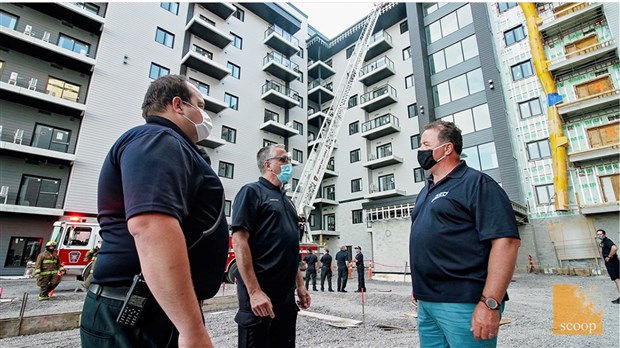 Visite instructive de la brigade incendie de Saint-Zotique au O-St-François 