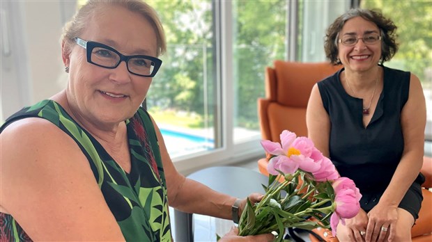 Pauline Marois a maintenant une pivoine en son honneur 