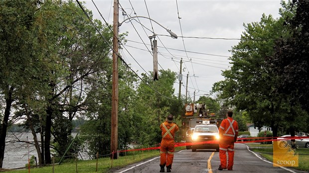 Les vents causent des dommages dans Vaudreuil-Soulanges 