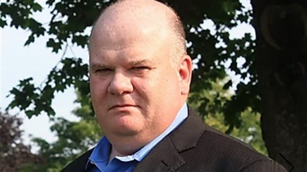 M. Pierre Lalonde accède à la mairie de Pointe-des-Cascades par acclamation