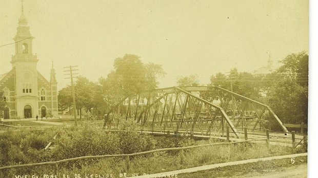 Découvrez l'histoire des débuts de la poste dans la Nouvelle-Longueuil