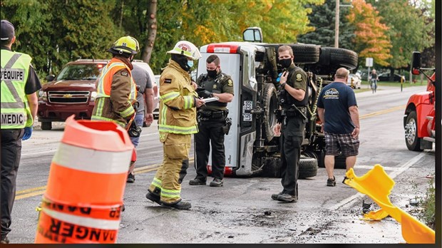 Les pompiers de Coteau-du-Lac viennent en aide à des accidentés de la route à Saint-Zotique 