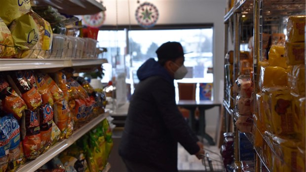 Le maire de Vaudreuil-Dorion, Guy Pilon, invite à une offre alimentaire diversifiée 