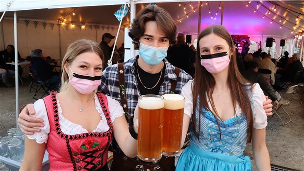 La musique et la bière à l’honneur lors du premier Oktoberfest de la microbrasserie Cardinal 