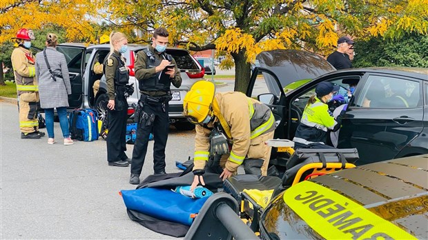 Deux accidents en moins d'une heure à Vaudreuil-Dorion 