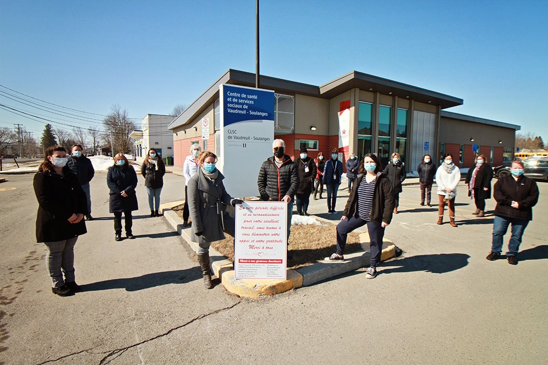 Il récidive en offrant le repas au personnel du CLSC de SaintPolycarpe