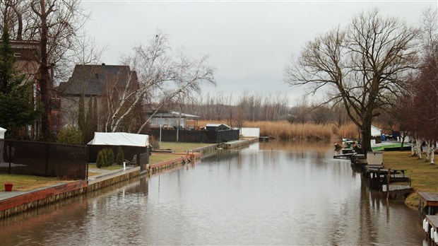 Dragage des canaux: Saint-Zotique vise l'automne 2021