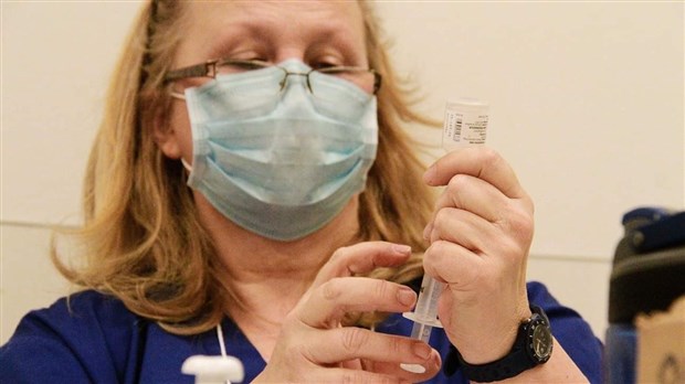 Le CISSSMO recrute toujours pour ses cliniques de vaccination